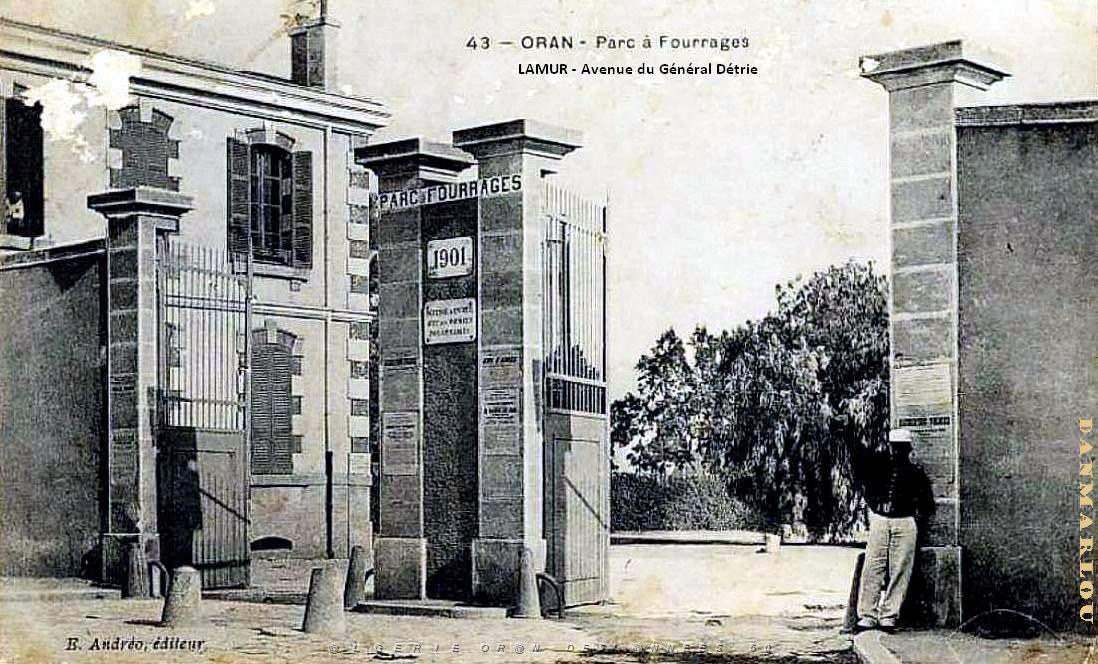 Oran - Avenue General Detrie - Parc a Fourrage - Entree.jpg